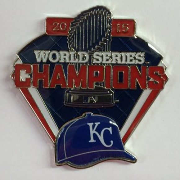 MLB LAPEL PIN 2015 KC KANSAS CITY ROYALS WORLD SERIES CHAMPIONS LAPEL PIN - Picture 2 of 2